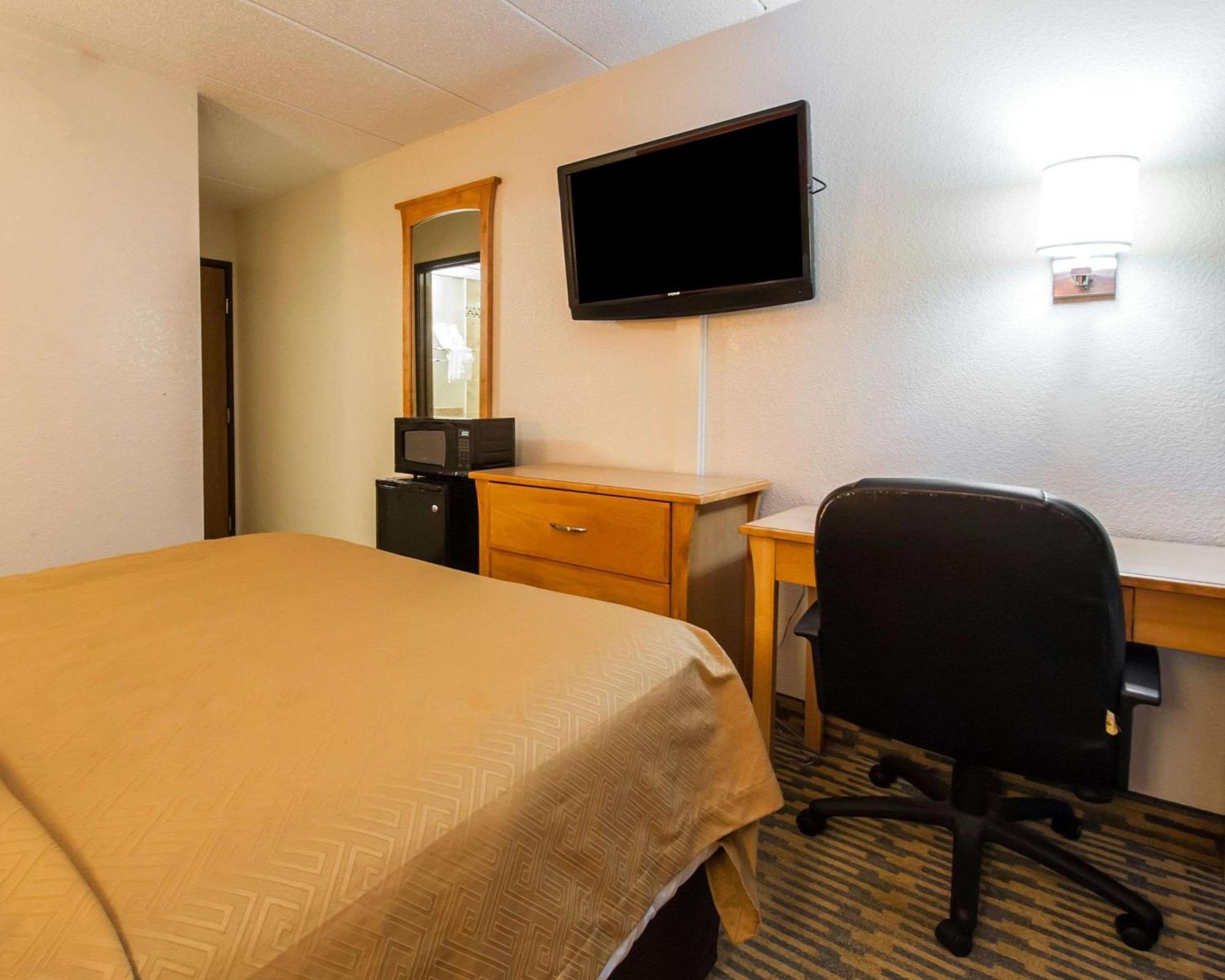 Econo Lodge Kansas City Downtown North Esterno foto